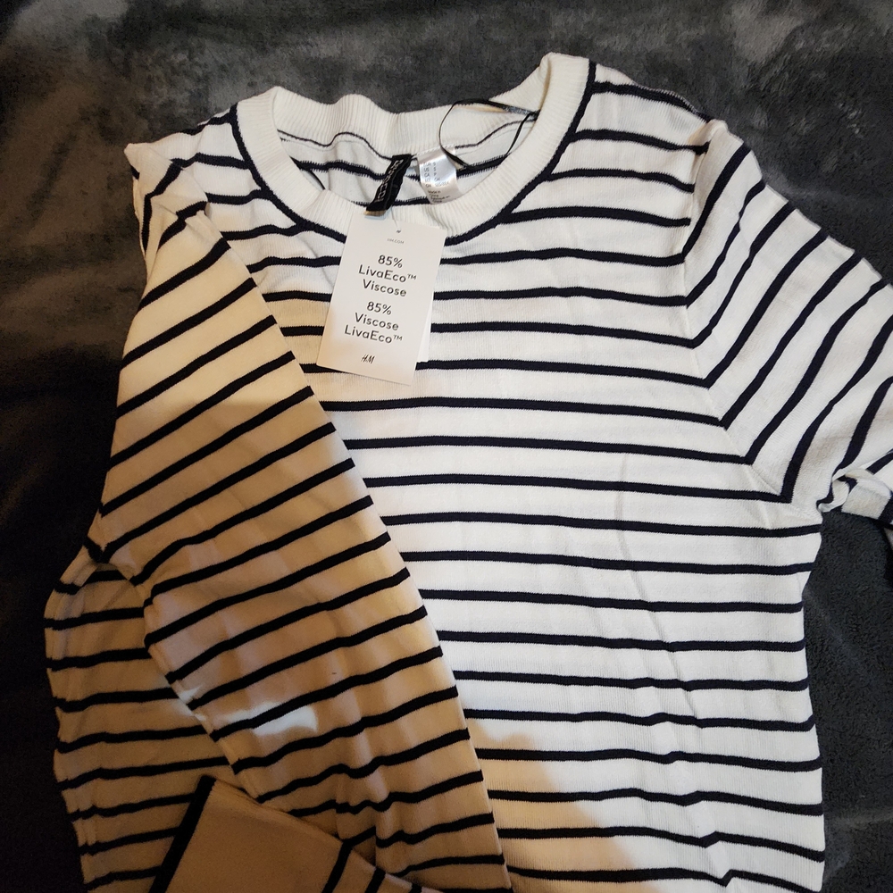 Striped Woman's H&M Shirt